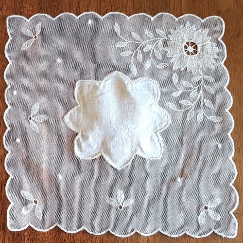 Napperon ancien tulle - napperon,