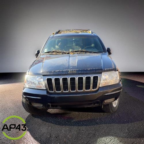 Nez pont arriere jeep grand - arriere,