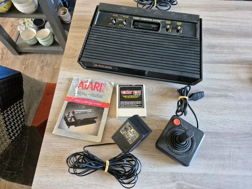 Console atari 2600 manette - atari,