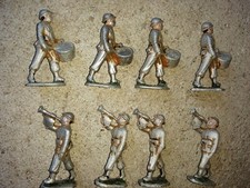 QUIRALU lot de 8 musiciens