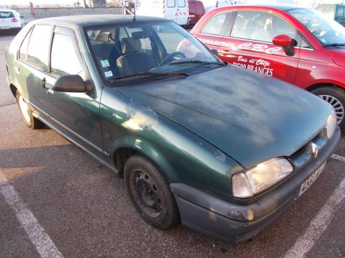 Capot renault r19 - r19, 1
