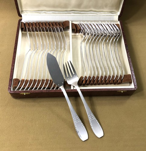 Ménagère couverts à - ménagère,