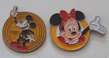 lot 2 pins disney mickey minnie