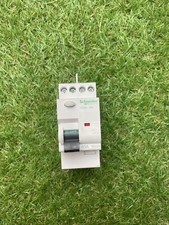 Interrupteur différentiel Schneider A9N21521 2p 40A 30mA type AC ITG40