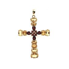 Pendentif croix en or 9 carats