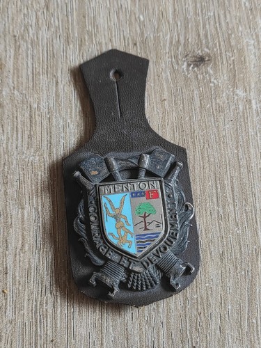 Rare insigne pucelle - ,