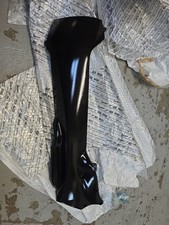 Bas caisse gauche Piaggio MP3 125/250/300/350/400/500 4t (623069SX)