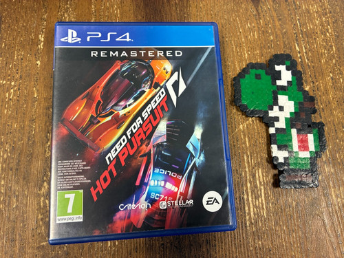 Need for speed hot pursuit - ,