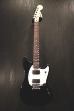 Squier by Fender SONIC MUSTANG