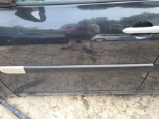 Baguette de porte avant gauche