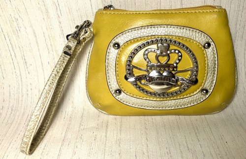 Kathy van zeeland wristlet - kathy,