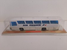 Ancien Autocar MAJORETTE " AIR FRANCE " n° 373 - scellé sous blister