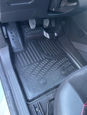 TAPIS DACIA DUSTER III 4x2
