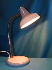 ANCIENNE LAMPE DE BUREAU ALUMINOR ORIENTABLE .BUREAU SALON CHEVET. HAUTEUR 55 cm