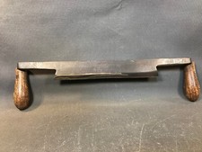 Ancienne grande plane de