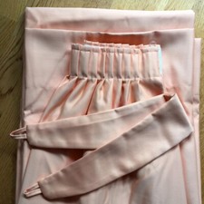 Rideau de porte, placard, couloir avec embrase (1 panneau)