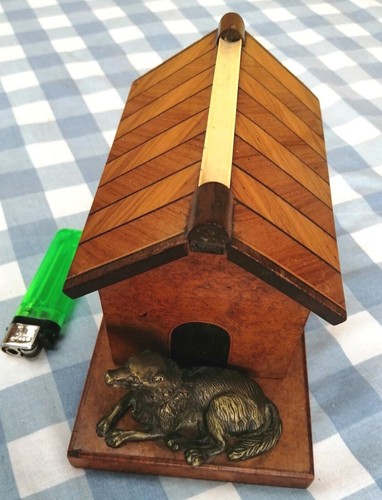 Ancienne boîte distributeur