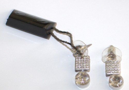 Superbes clous oreilles - clous, d'oreilles