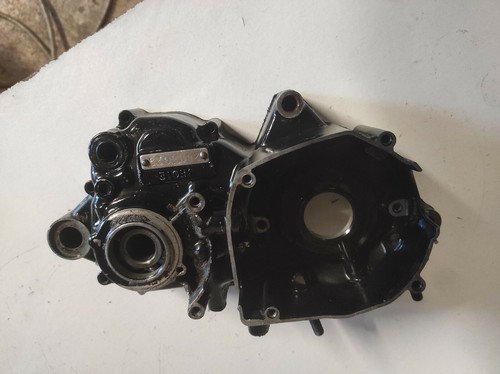 Carter moteur gauche 125 - gauche,