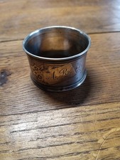 Rond De Serviette En Argent