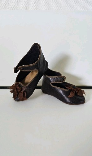 Ancienne paire chaussures - ancienne,