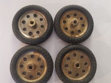 MECCANO LOT DE 4 ROUES