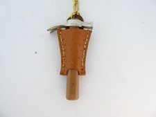 Porte-Clés / Key Ring  MARTEAU ARRACHE CLOU - HAMMMER - OUTILLAGE - OUTILS TOOLS