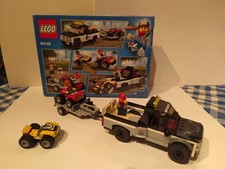LEGO 60148 l'équipe de course
