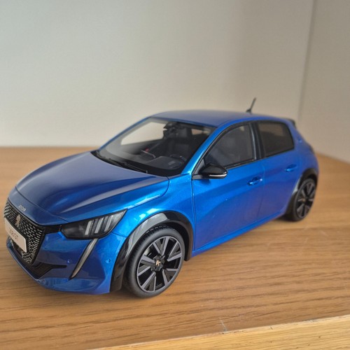 Peugeot 208 bleu - 208, gt