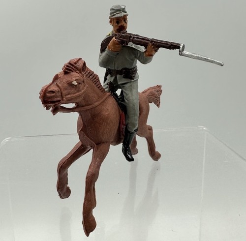 Lot soldat sudiste - 1,