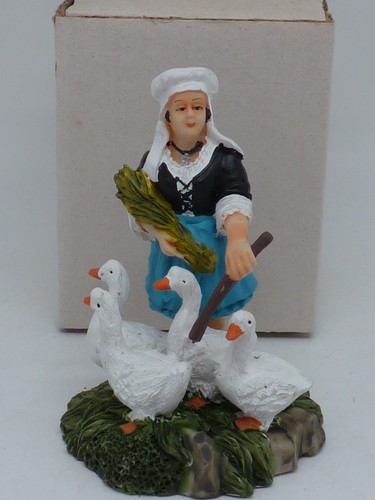 Ancienne figurine platre ou - platre,