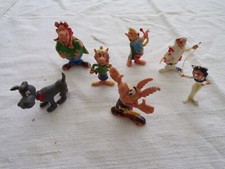 6 FIGURINE ASTERIX OBELIX SERIE HUILOR + 1 chien ?