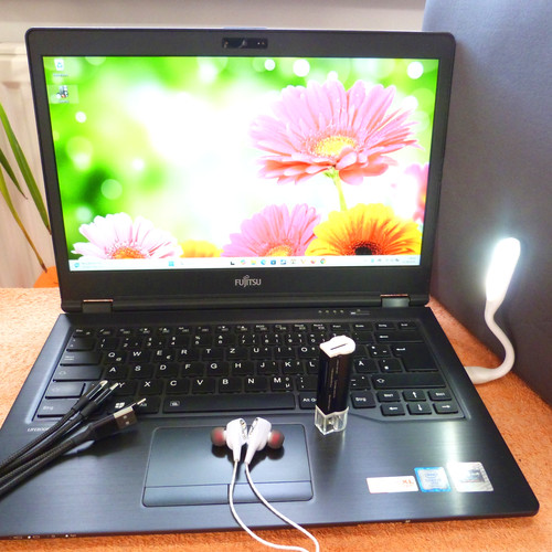 Fujitsu u757 business - business, 15