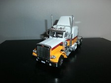 CAMION TRACTEUR AMERICAIN PETERBILT 359 ( 1970) Echelle 1/43e