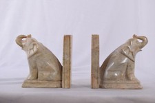 Serre-livres en pierre