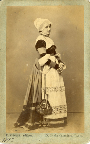 Comédienne costume - comédienne, en