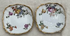 2 ASSIETTES DE DINETTE CARREES PORCELAINE DE LIMOGES GDA largeur 8 cm CA 1900