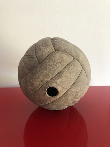 Ancien ballon de - ⚽️,