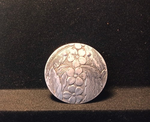 Broche fleurs art - «,