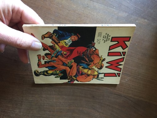 Petit format kiwi 218 - , lug