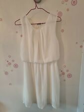 Robe blanche avec dentelle, pour femme, Taille M, en très bon état 