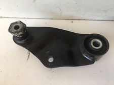 UN SUPPORT DIVERS SILENBLOC ORIGINE SCOOTER PIAGGIO 400 MP3 400MP3 LT IE 2010 