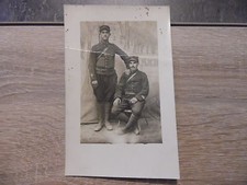 CPA Militaire – Deux soldats français 1 debout et 1 assis