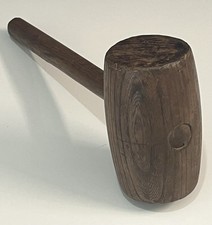 Outil ancien maillet de menuisier charpentier charron tonnelier
