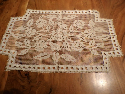 Linge ancien napperon - 1,