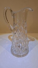Ce pichet/carafe en cristal taillé , une pièce de verrerie exceptionnelle