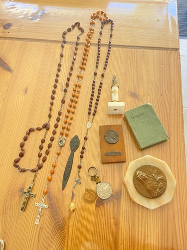 Lot objets religieux chapelet - lot,