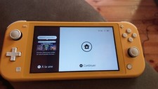 Nintendo Switch Lite 32 Go Console - Jaune - inclus chargeur /Mario kart ,party 
