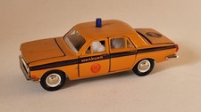 1/43 VOITURE RUSSE VOLGA GAZ 24 POLICE AVEC DEFAUTS