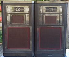 Paire d'enceintes MEMOREX 302